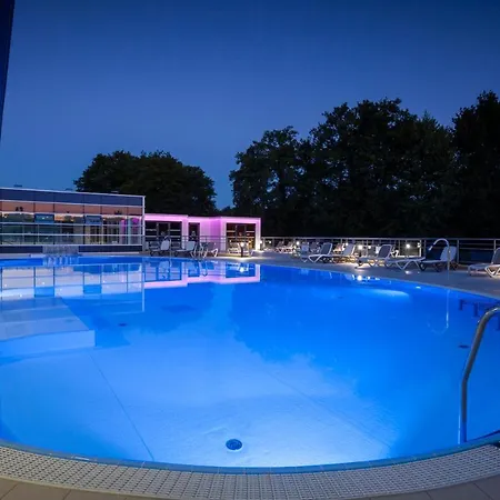 Semesteranläggning (resort) Des Bains De Casteljaloux